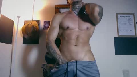 luciferstar01 online show from April 2026 11:31:01 PM