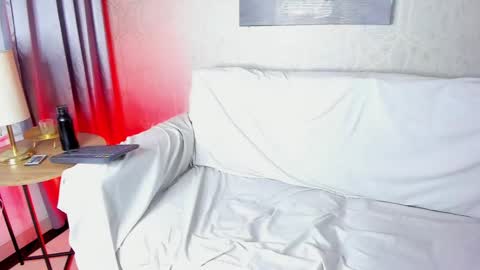 Snapshot of lucii_fer_ chatting on January 2025 05:16:02 PM Leo online show from January 2025 05:16:02 PM