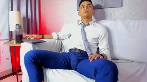 Snapshot of lucii_fer_ chatting on January 2025 02:26:01 PM Leo online show from January 2025 02:26:01 PM