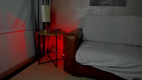 Snapshot of lucii_fer_ chatting on February 2025 11:19:02 AM Leo online show from February 2025 11:19:02 AM