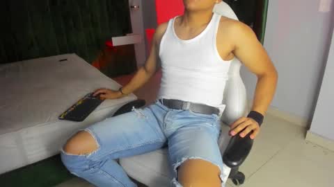 Snapshot of lucii_fer_ chatting on October 2025 11:55:01 AM Leo online show from October 2025 11:55:01 AM