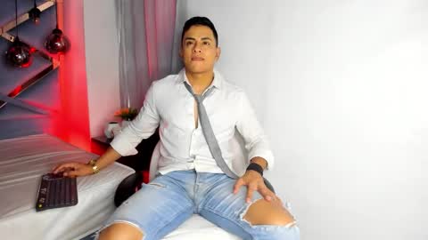 Snapshot of lucii_fer_ chatting on December 2025 11:48:01 AM Leo online show from December 2025 11:48:01 AM