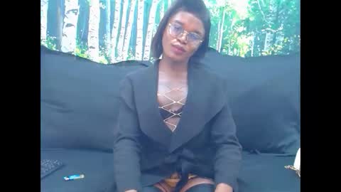 Snapshot of lucile_carrie chatting on June 2026 06:41:01 PM Lucile Carrie online show from June 2026 06:41:01 PM