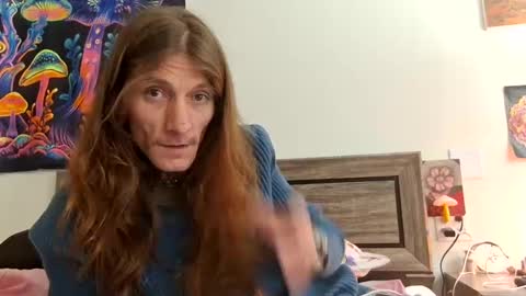 luciousloxs online show from March 2025 09:22:01 PM