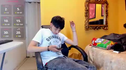 luckk_ online show from June 2026 05:49:02 AM