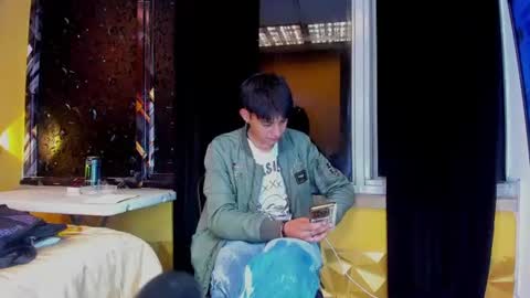 luckk_ online show from June 2026 07:50:02 AM
