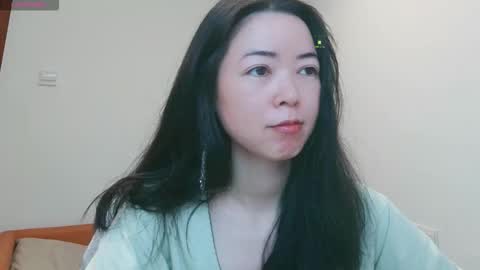 Snapshot of luckrose chatting on February 2026 05:19:01 AM Jinn online show from February 2026 05:19:01 AM