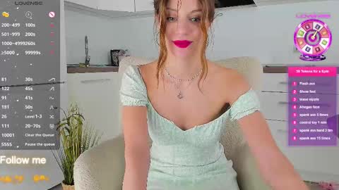 Snapshot of lucky__lady_ chatting on February 2025 01:03:01 AM lucky__lady_ online show from February 2025 01:03:01 AM