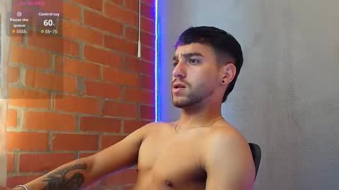 lucky_blessed online show from December 2025 07:51:02 PM