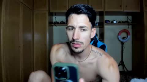 Snapshot of lucky_blue333 chatting on May 2026 02:33:01 PM lucky_blue333 online show from May 2026 02:33:01 PM
