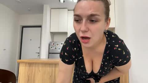 Snapshot of lucky_foryou_baby chatting on November 2025 06:46:02 AM lucky_foryou_baby online show from November 2025 06:46:02 AM