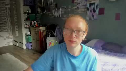 Snapshot of lucky_licky20 chatting on June 2026 01:43:02 AM lucky_licky20 online show from June 2026 01:43:02 AM