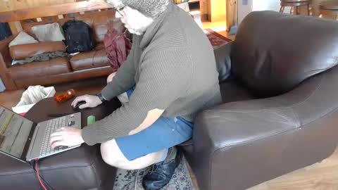 LuckyBlondeCouple online show from December 2024 03:44:02 PM