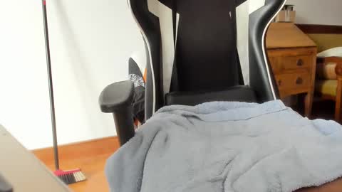 Lucky online show from December 2024 11:11:02 AM