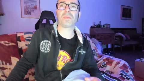 Snapshot of luckydrakex chatting on December 2024 12:11:01 AM Lucky online show from December 2024 12:11:01 AM