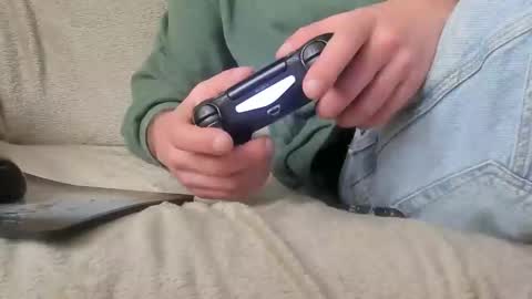 Snapshot of luckydrakex chatting on January 2025 01:25:02 PM Lucky online show from January 2025 01:25:02 PM