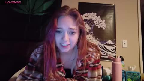 Snapshot of luckyducky02 chatting on December 2025 08:10:02 AM Lucky online show from December 2025 08:10:02 AM