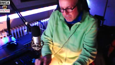        call me  Stefan online show from March 2025 12:10:02 AM