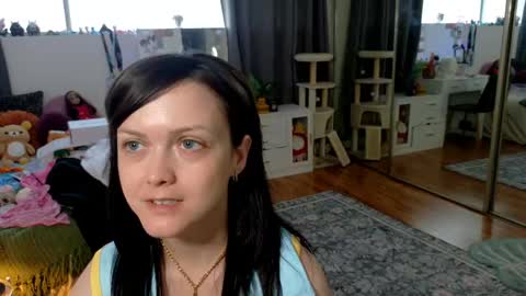 Snapshot of luckyjadestone chatting on May 2026 12:05:01 AM Jade online show from May 2026 12:05:01 AM