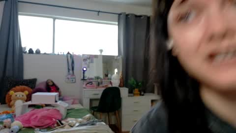 Snapshot of luckyjadestone chatting on May 2026 12:05:01 AM Jade online show from May 2026 12:05:01 AM