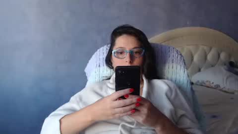 Snapshot of luckylinda23 chatting on November 2025 11:45:01 AM luckylinda23 online show from November 2025 11:45:01 AM