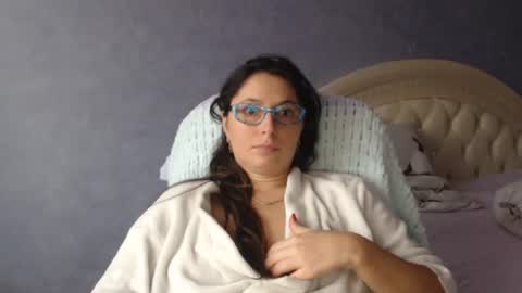 Snapshot of luckylinda23 chatting on November 2025 09:53:02 AM luckylinda23 online show from November 2025 09:53:02 AM