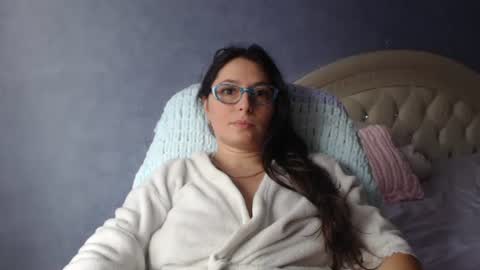 Snapshot of luckylinda23 chatting on December 2025 10:13:01 AM luckylinda23 online show from December 2025 10:13:01 AM