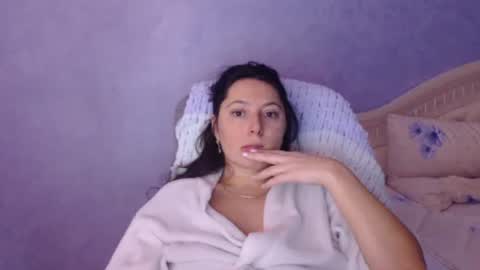 luckylinda23 online show from January 2026 05:27:02 PM