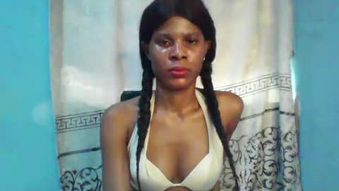 Snapshot of luckymadequeen chatting on January 2025 01:12:01 PM Gloria online show from January 2025 01:12:01 PM