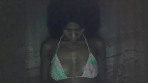 Snapshot of luckymadequeen chatting on January 2025 09:47:02 PM Gloria online show from January 2025 09:47:02 PM