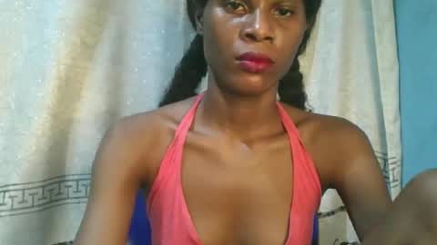 Snapshot of luckymadequeen chatting on January 2026 02:59:01 AM Gloria online show from January 2026 02:59:01 AM