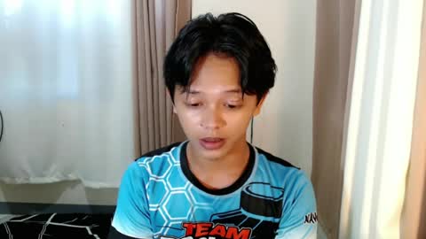 Snapshot of luckyme_7 chatting on August 2026 10:23:01 PM kai online show from August 2026 10:23:01 PM