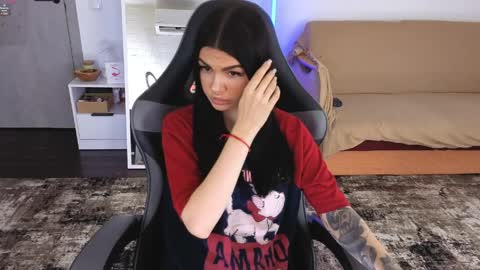 Monika online show from March 2026 06:25:01 AM