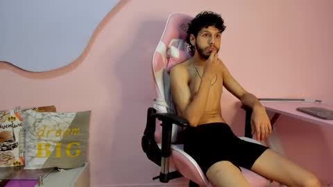 Snapshot of luckysamer chatting on February 2026 11:54:01 AM LuckySame online show from February 2026 11:54:01 AM