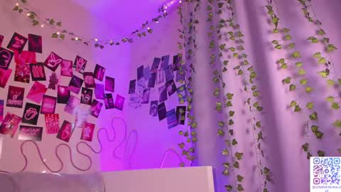 Snapshot of luckysexydoll chatting on February 2025 10:53:01 AM Alisa online show from February 2025 10:53:01 AM