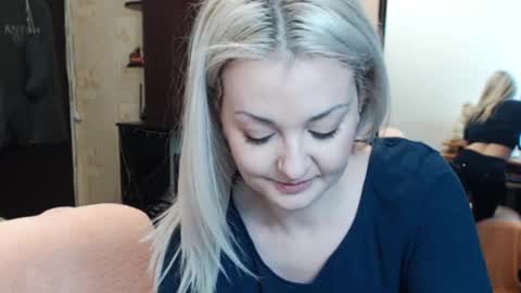 Snapshot of luckyshotgirl chatting on February 2026 05:06:02 PM LuckyShot online show from February 2026 05:06:02 PM