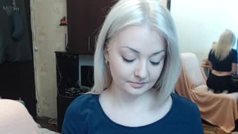 Snapshot of luckyshotgirl chatting on February 2026 05:11:01 PM LuckyShot online show from February 2026 05:11:01 PM