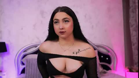 Snapshot of luckyymia chatting on July 2026 05:41:01 PM Mia online show from July 2026 05:41:01 PM