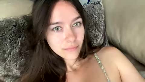 Snapshot of lucy12821 chatting on May 2026 02:35:01 PM Lucy online show from May 2026 02:35:01 PM