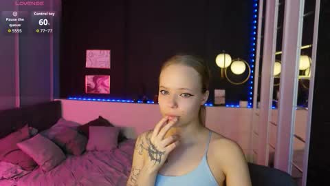 Snapshot of lucy__loy chatting on December 2025 06:07:02 AM Lucy online show from December 2025 06:07:02 AM