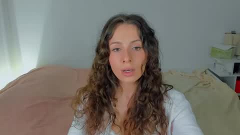 lucy__ray online show from May 2026 08:03:02 PM