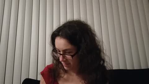 Snapshot of lucy_allison chatting on February 2025 01:43:02 PM Lucy online show from February 2025 01:43:02 PM