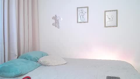 Lucia online show from March 2026 12:26:02 AM