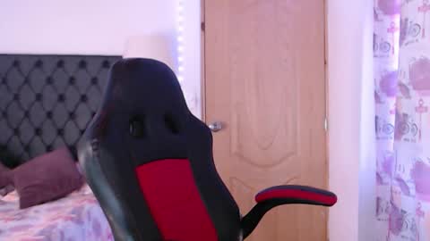 Snapshot of lucy_chanel chatting on January 2025 09:36:02 PM lucy online show from January 2025 09:36:02 PM