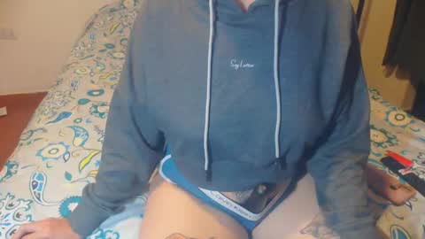 Lucia online show from October 2025 11:37:01 PM