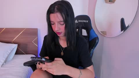 Your Lucy online show from November 2025 05:00:02 AM