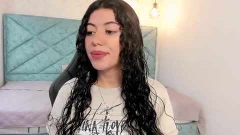 Lucy Greys online show from March 2026 12:43:02 PM