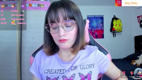 Snapshot of lucy_hess_ chatting on October 2025 08:52:01 PM Lucy online show from October 2025 08:52:01 PM