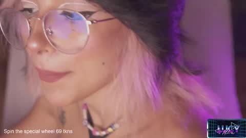 Snapshot of lucyallenx chatting on January 2025 09:44:02 PM Lucy Alien online show from January 2025 09:44:02 PM