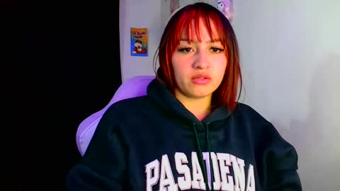 Snapshot of lucycherry__ chatting on January 2025 07:57:01 AM LUCIA online show from January 2025 07:57:01 AM